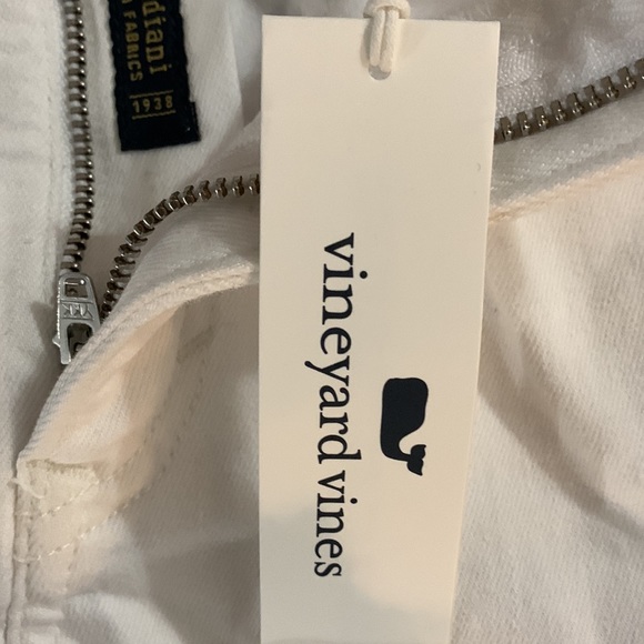 Vineyard Vines - White Jean Shorts - Size 30-NWT - Picture 8 of 9